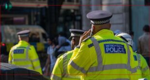 لندن تنهي أكبر شبكة دولية لتهريب الهواتف المسروقة