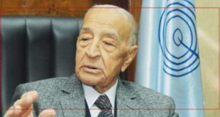 يودع الإعلام المصري صوتاً بارزاً بفهمي عمر